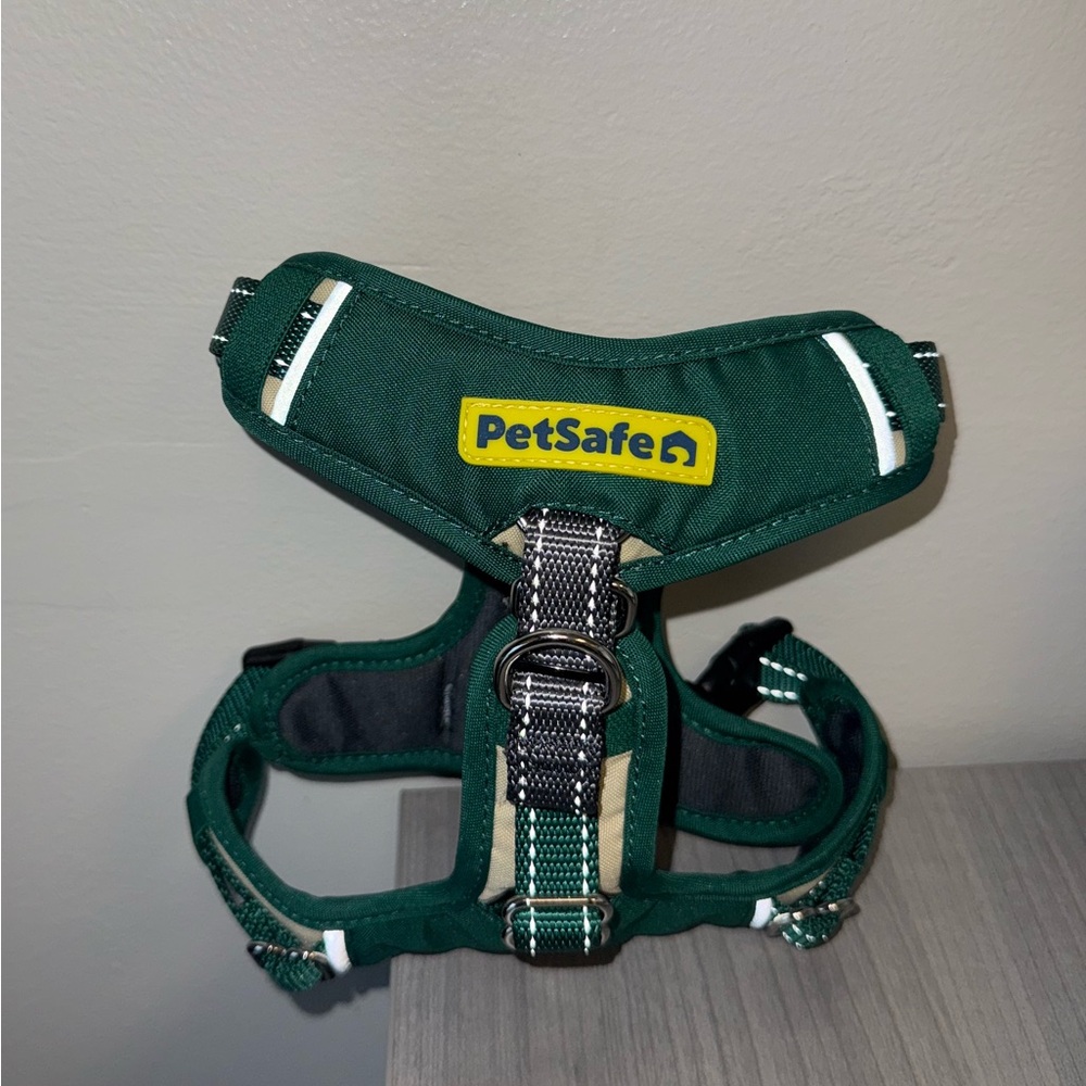 Green No-Pull Dog Harness - (S)